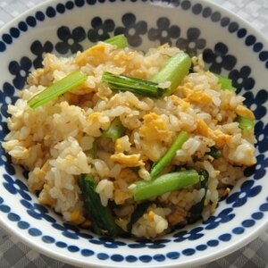 小松菜と卵のソース炒飯